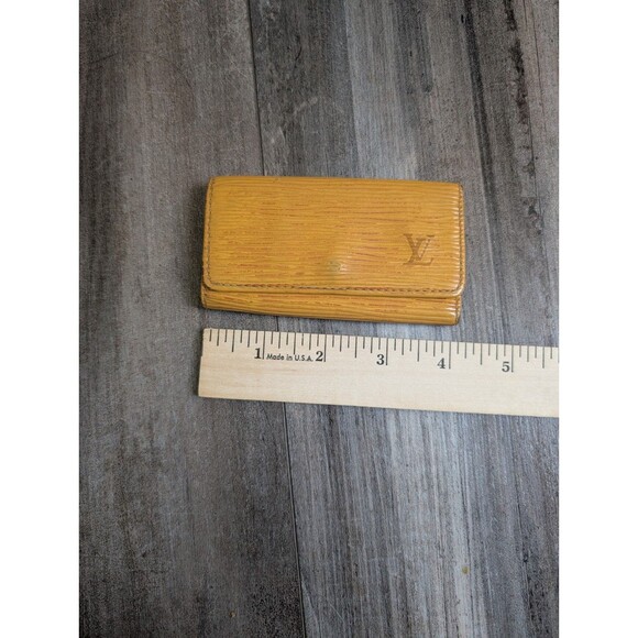 Louis Vuitton Epi Multicles Leather 4 Ring Key Case Yellow - Picture 4 of 5